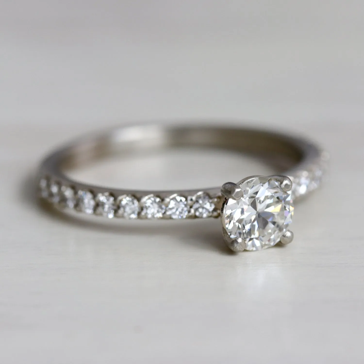 5mm Pave Basket Solitaire 