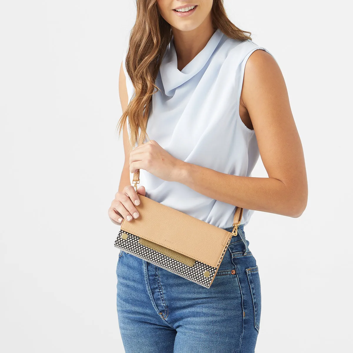 AJ Crossbody Clutch | California Sunday/Brushed Gold