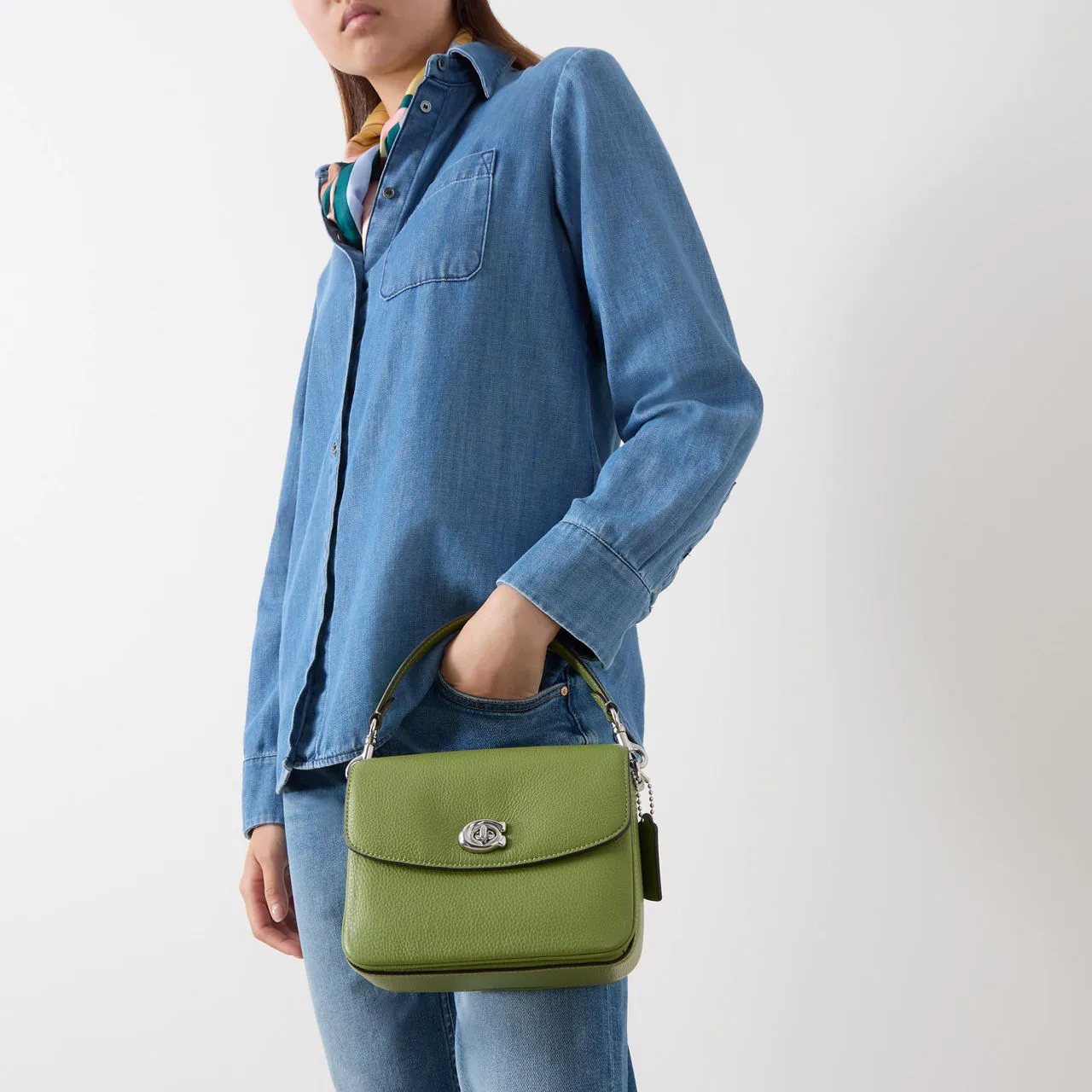 COACH Cassie 19 Crossbody Bag - Dark Lime