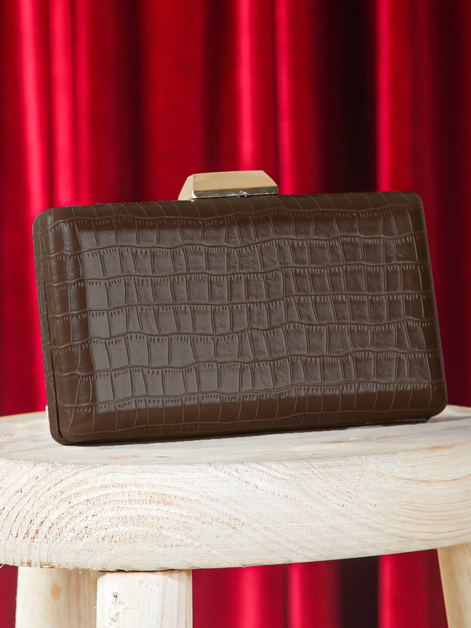 Croco Effect Clutch