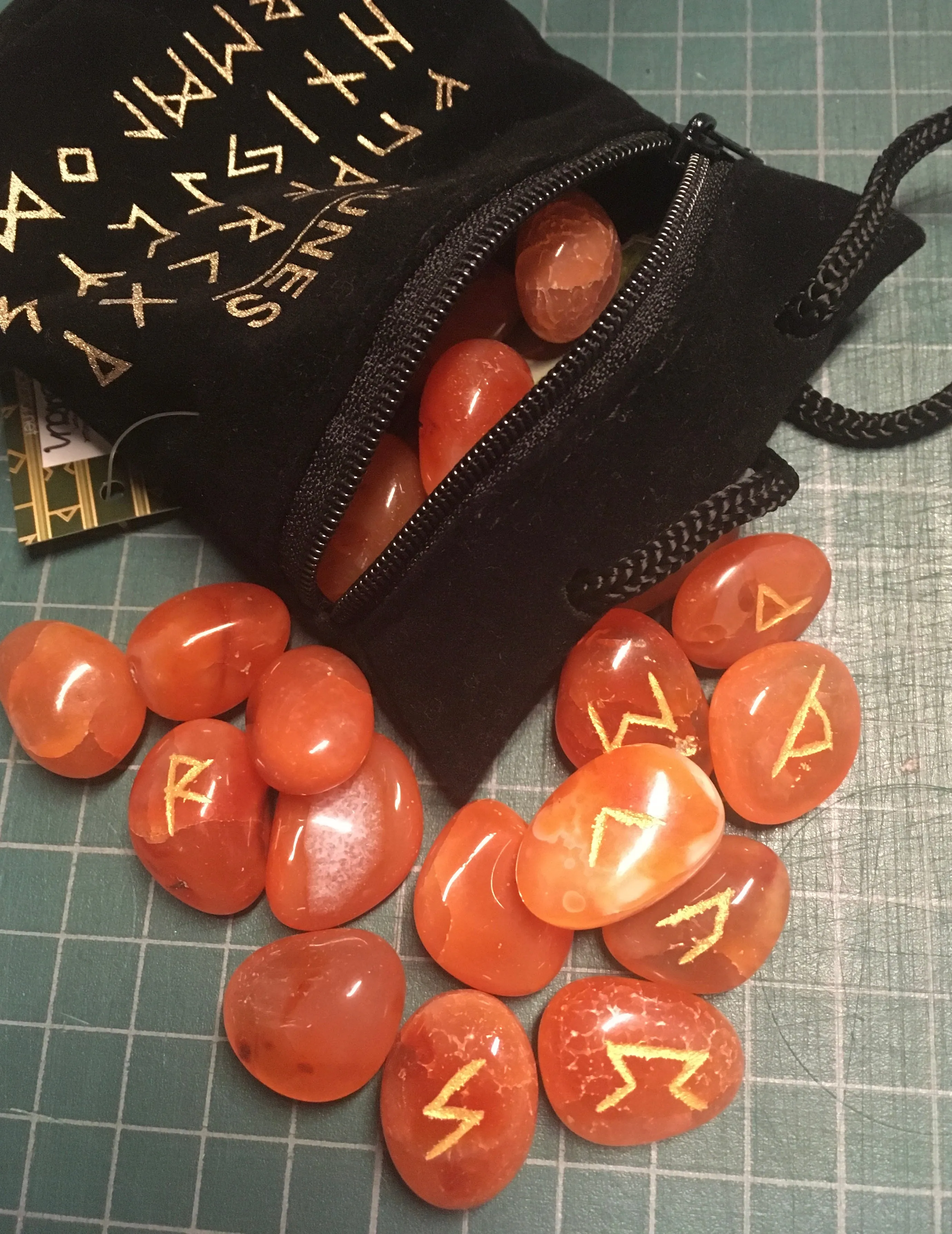 Gemstone runes - Carnelian