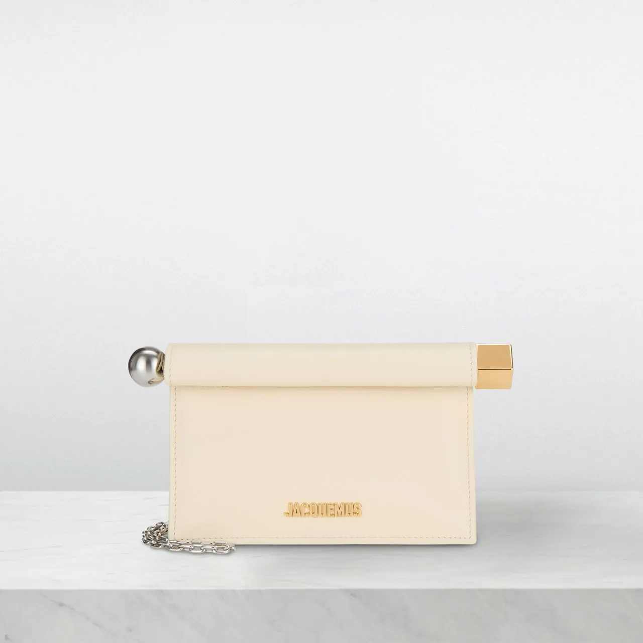 JACQUEMUS Le Petite Rond Clutch - Light Ivory