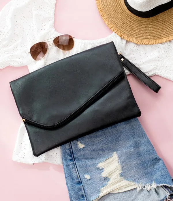 Mila Envelope Clutch