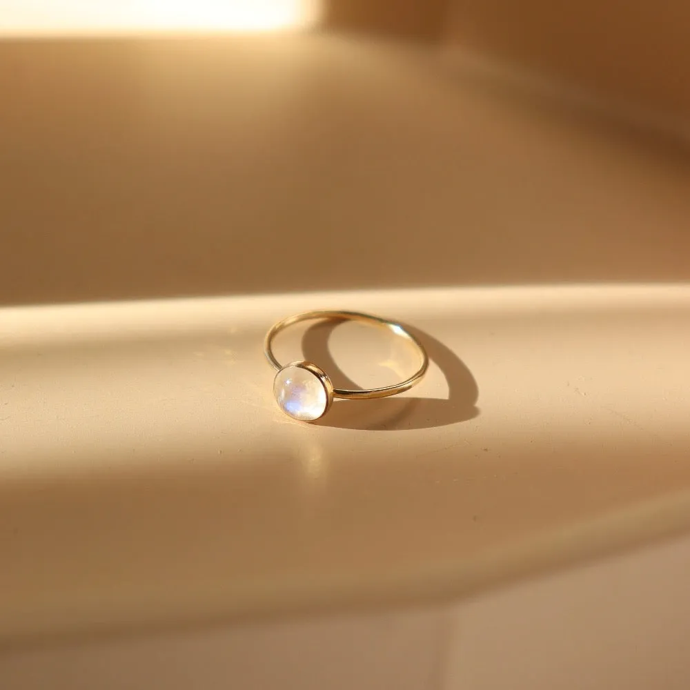 Moonstone Ring 6mm