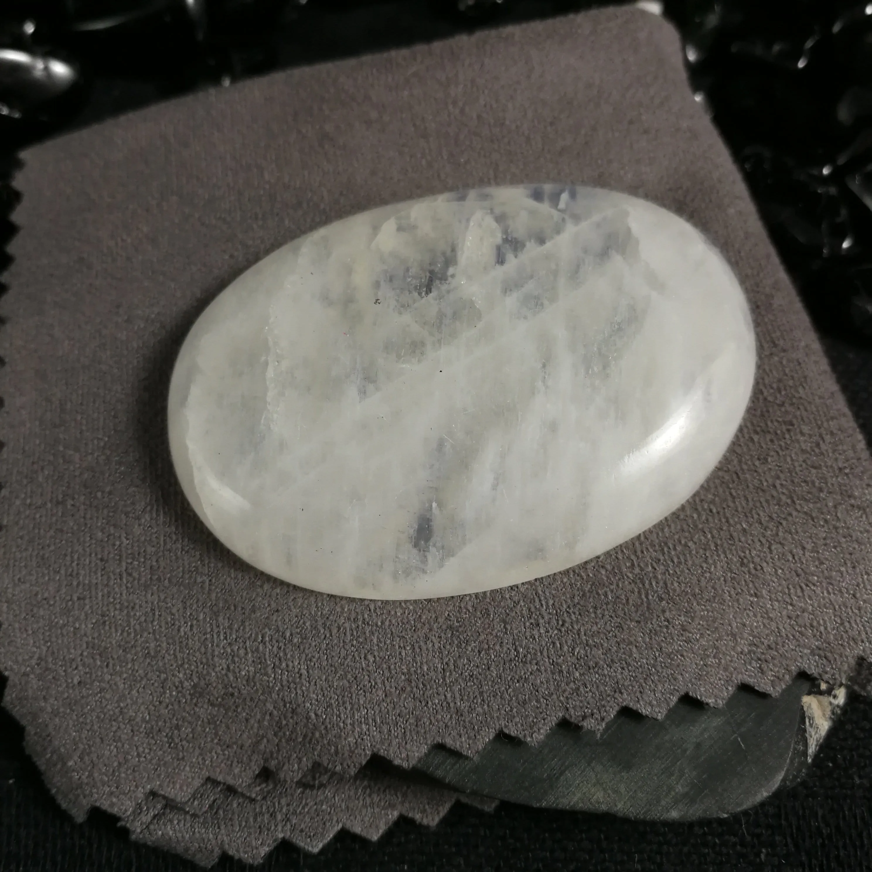 Rainbow Moonstone Cabochon (23.5 g)