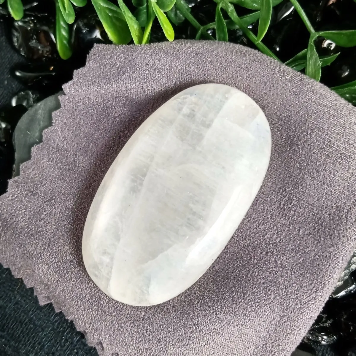 Rainbow Moonstone Cabochon (24.5 g)