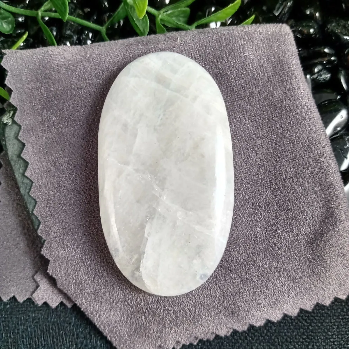 Rainbow Moonstone Cabochon (25.7 g)