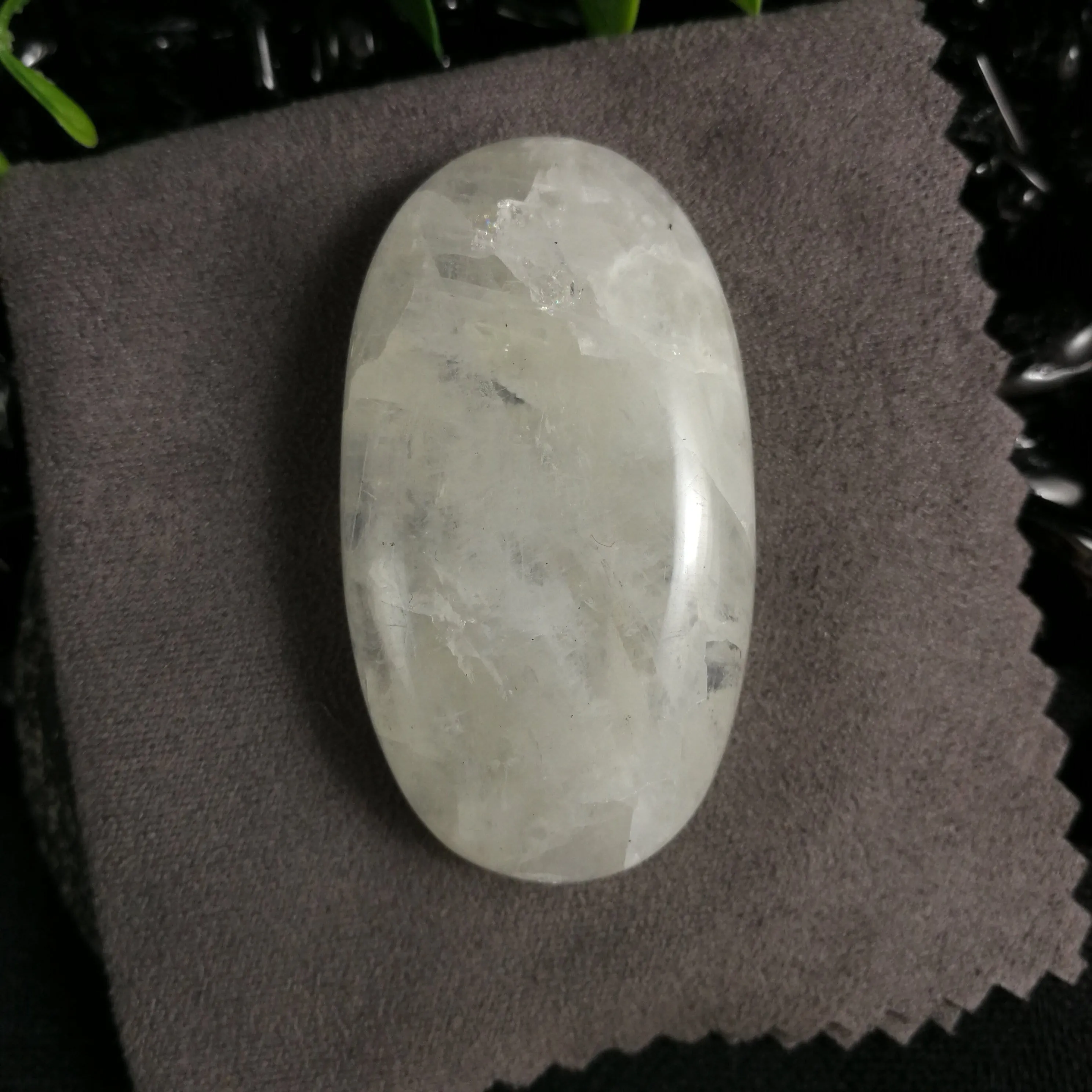 Rainbow Moonstone Cabochon (26.8 g)