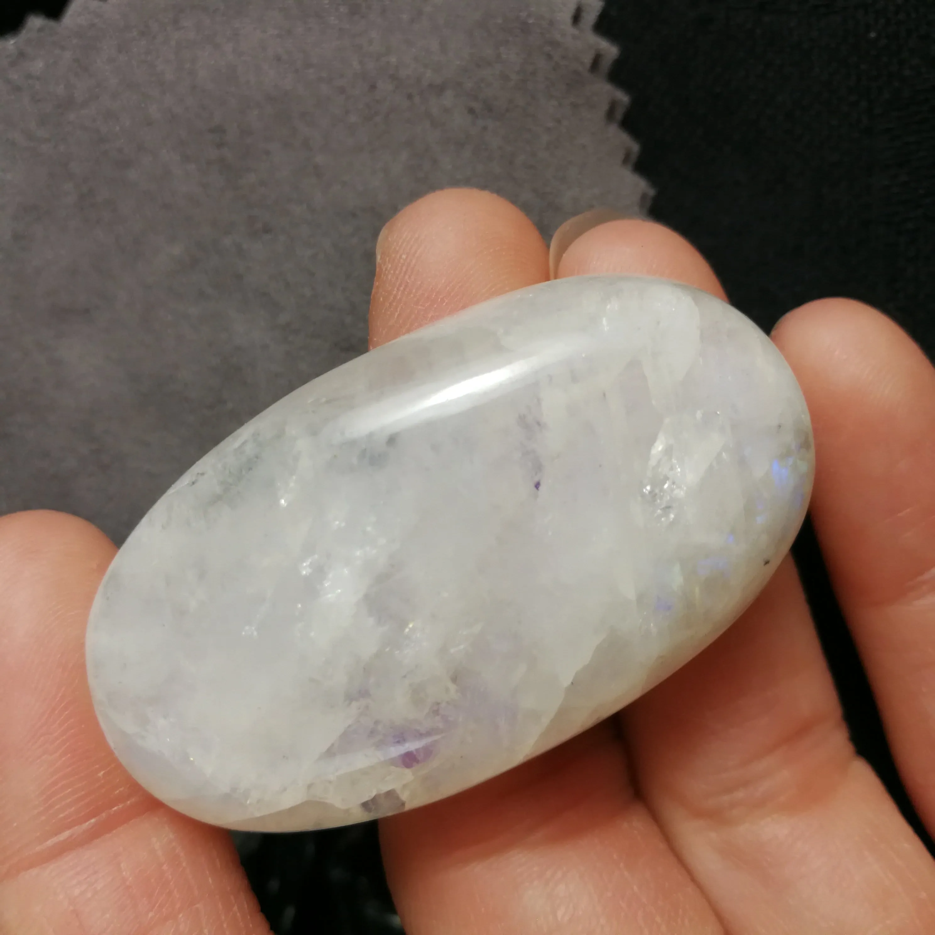 Rainbow Moonstone Cabochon (26.8 g)