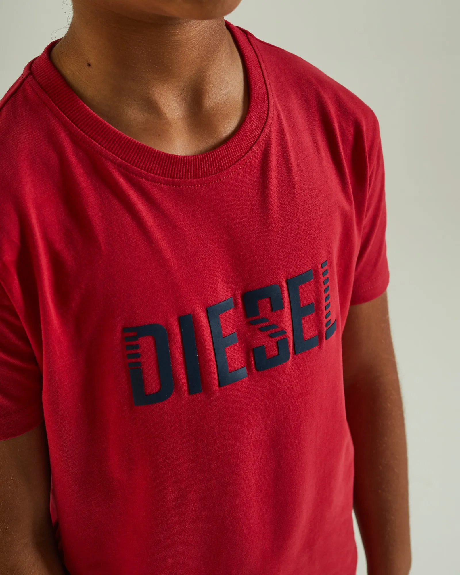 Tristan Tee Red